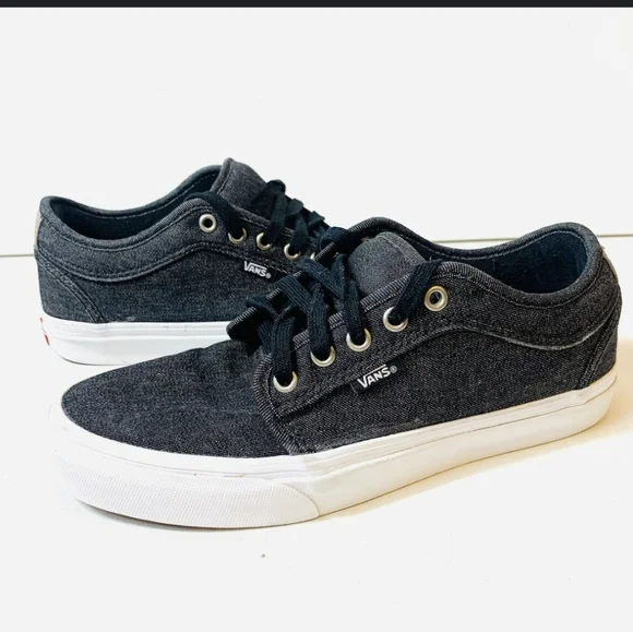 Vans Black Canvas Sneakers 6.5 Skateboard Shoes - Picture 2 of 7